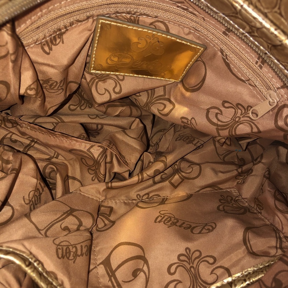 Derion big hobo style bag!!